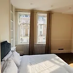 Hyde Park 3 Bedroom Flat