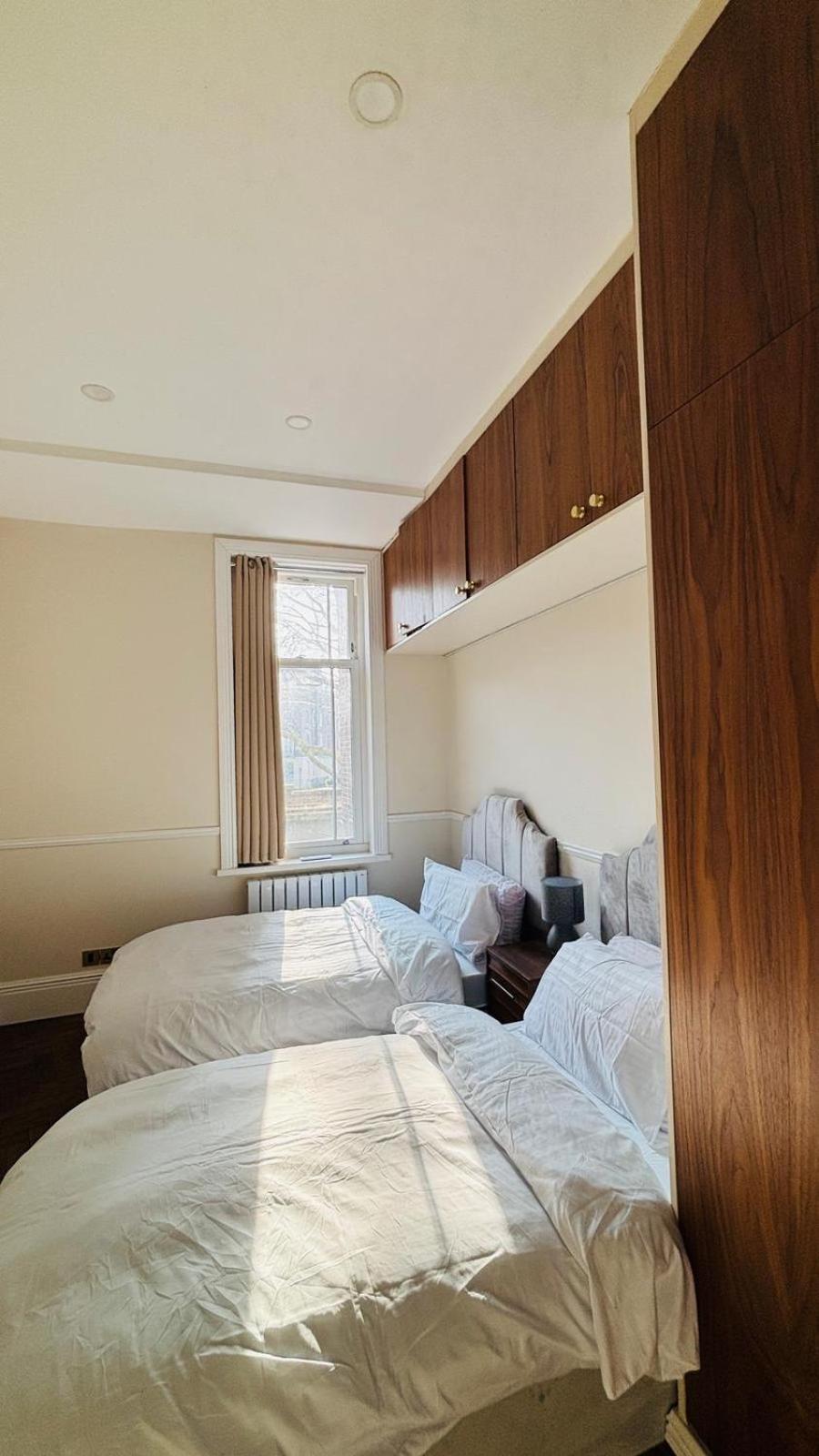 Appartamento Hyde Park 3 Bedroom Flat *